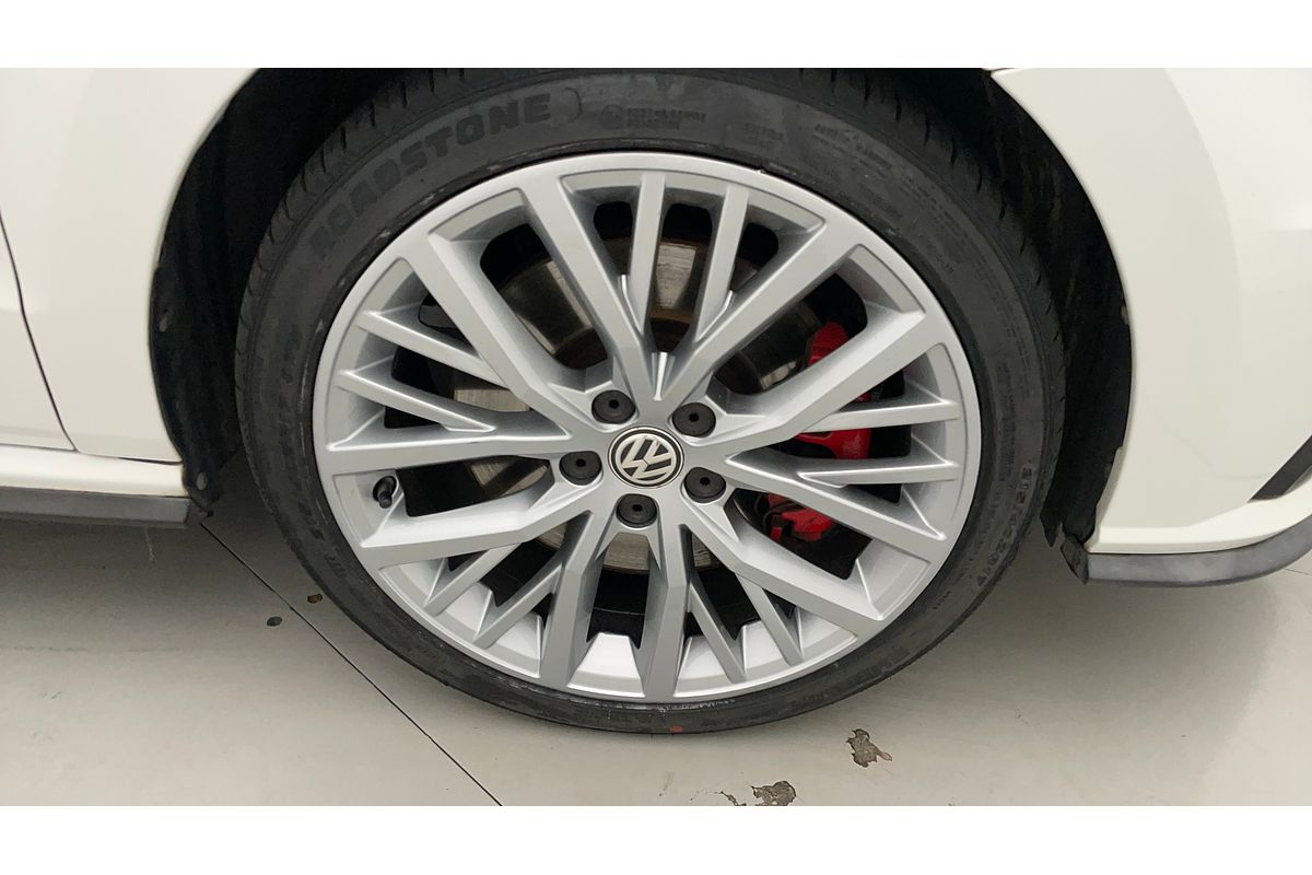 2015 Volkswagen Polo GTI 6R