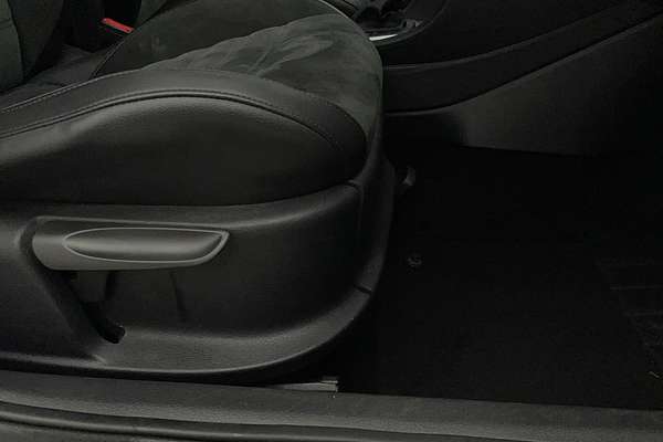 2015 Volkswagen Polo GTI 6R