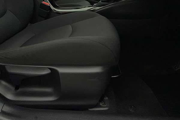 2022 Toyota Corolla Ascent Sport Hybrid ZWE211R