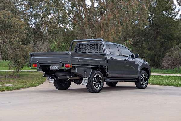 2025 Toyota Hilux SR5 48V GUN126R 4X4