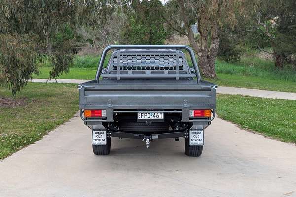 2025 Toyota Hilux SR5 48V GUN126R 4X4