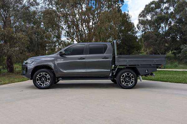 2025 Toyota Hilux SR5 48V GUN126R 4X4