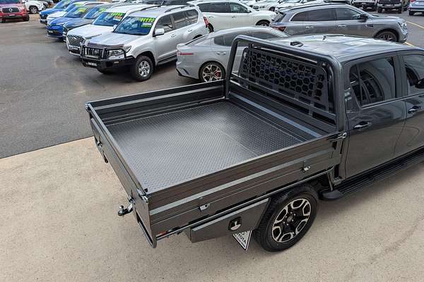 2025 Toyota Hilux SR5 48V GUN126R 4X4