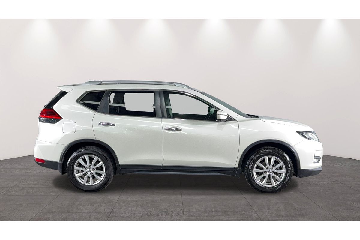 2019 Nissan X-TRAIL
