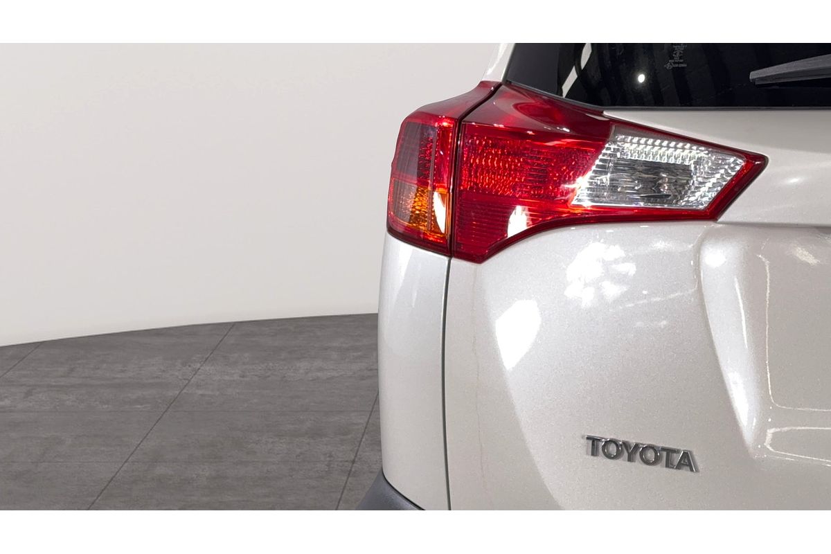 2013 Toyota RAV4 Cruiser ASA44R