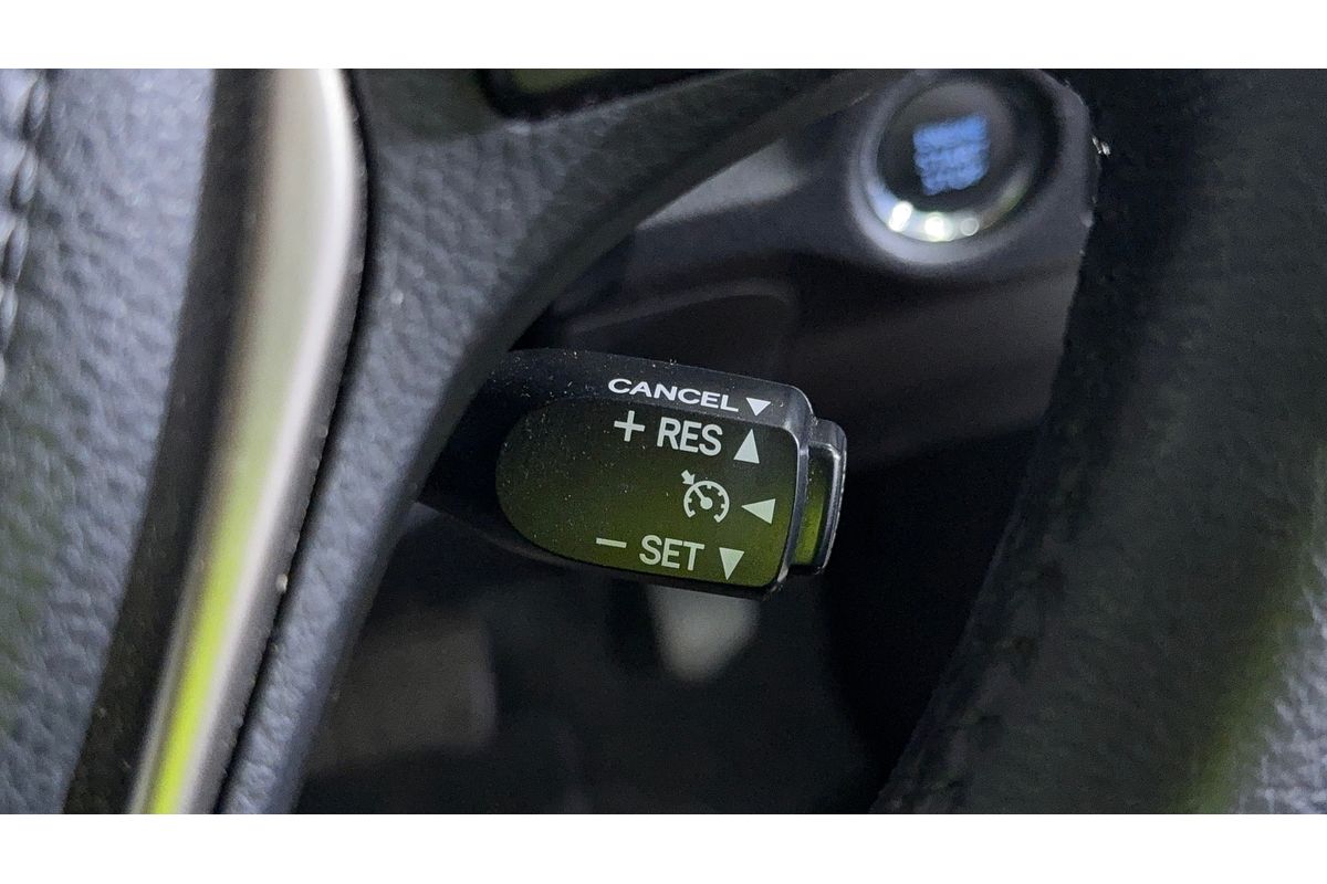 2013 Toyota RAV4 Cruiser ASA44R