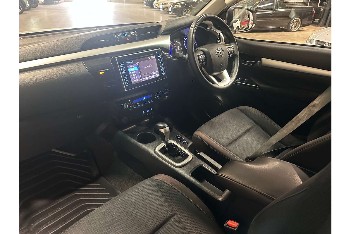 2019 Toyota Hilux SR5 GUN126R 4X4