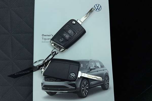 2021 Volkswagen Tiguan 132TSI Life 5N