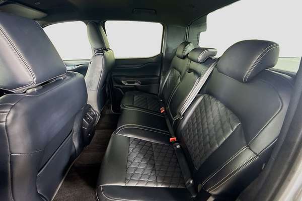 2025 Ford Ranger Platinum 4X4 3.0L