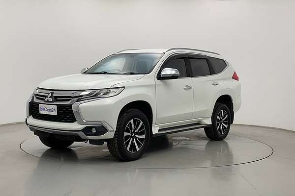 2017 Mitsubishi Pajero Sport GLS QE