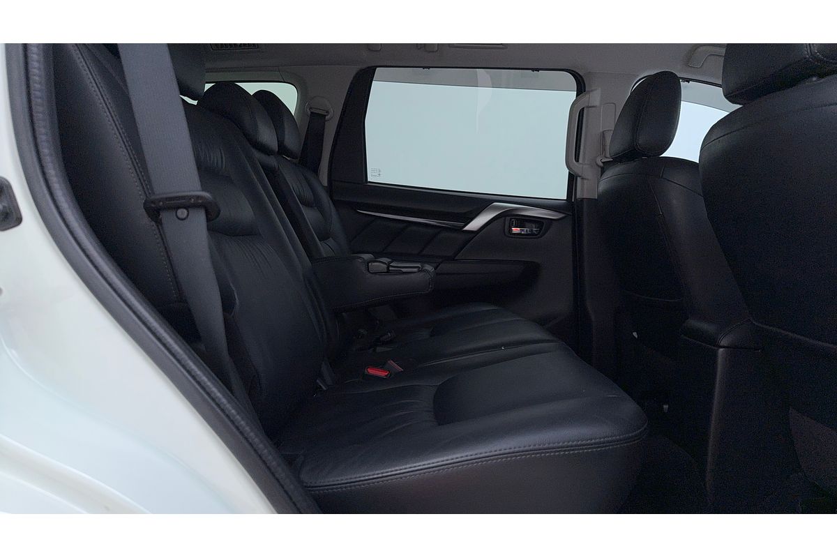 2017 Mitsubishi Pajero Sport GLS QE