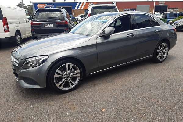 2017 Mercedes-Benz 200  205 MY17