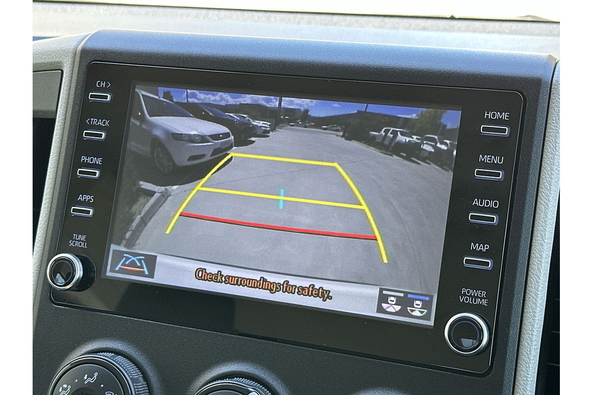 2021 Toyota Hiace Commuter GDH322R ELWB High Roof