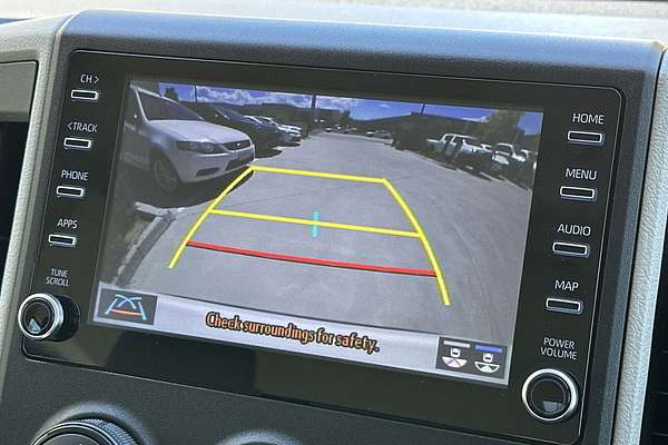 2021 Toyota Hiace Commuter GDH322R ELWB High Roof