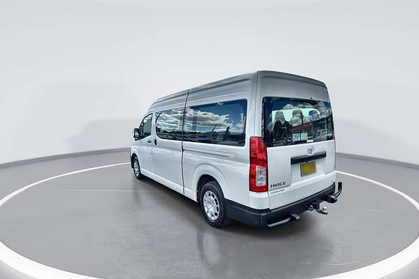 2019 Toyota Hiace