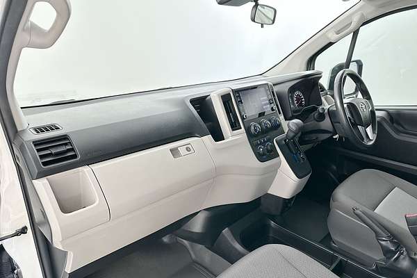 2021 Toyota Hiace Commuter GDH322R ELWB High Roof