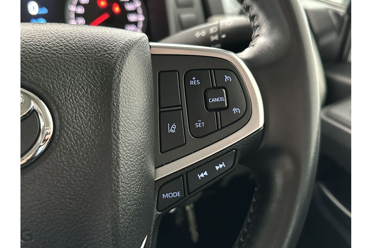 2021 Toyota Hiace Commuter GDH322R ELWB High Roof