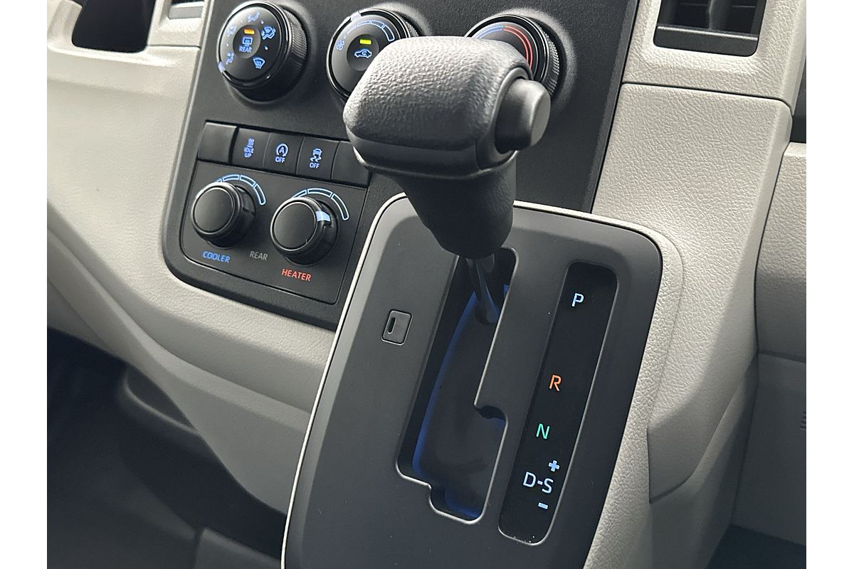 2021 Toyota Hiace Commuter GDH322R ELWB High Roof