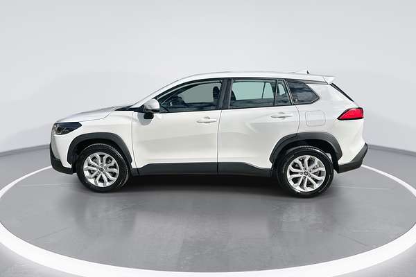 2024 Toyota Corolla Cross GX MXGH10R