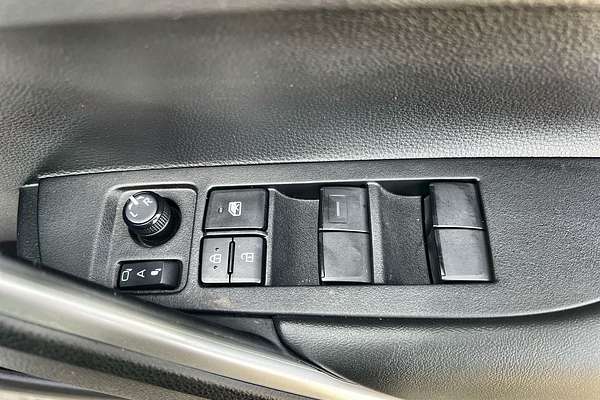 2024 Toyota Corolla Cross GX MXGH10R