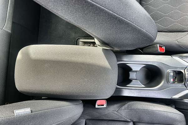 2024 Toyota Corolla Cross GX MXGH10R