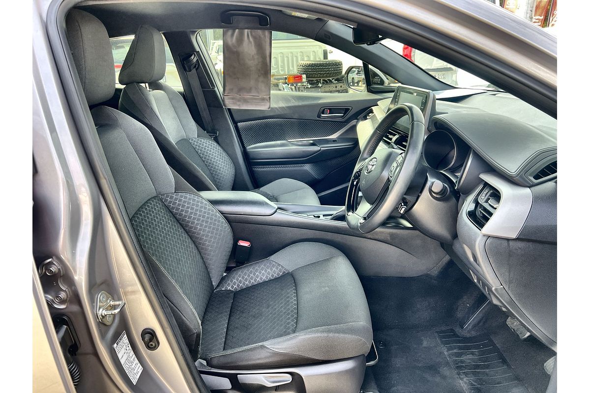 2021 Toyota C-HR GXL NGX10R