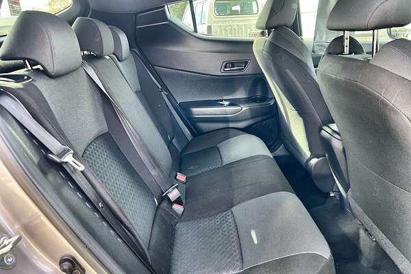 2021 Toyota C-HR GXL NGX10R