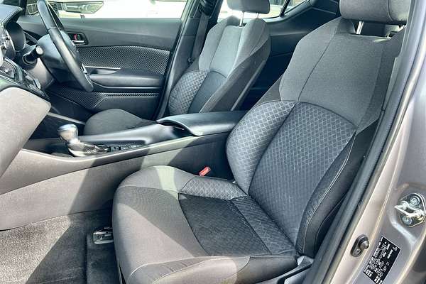 2021 Toyota C-HR GXL NGX10R