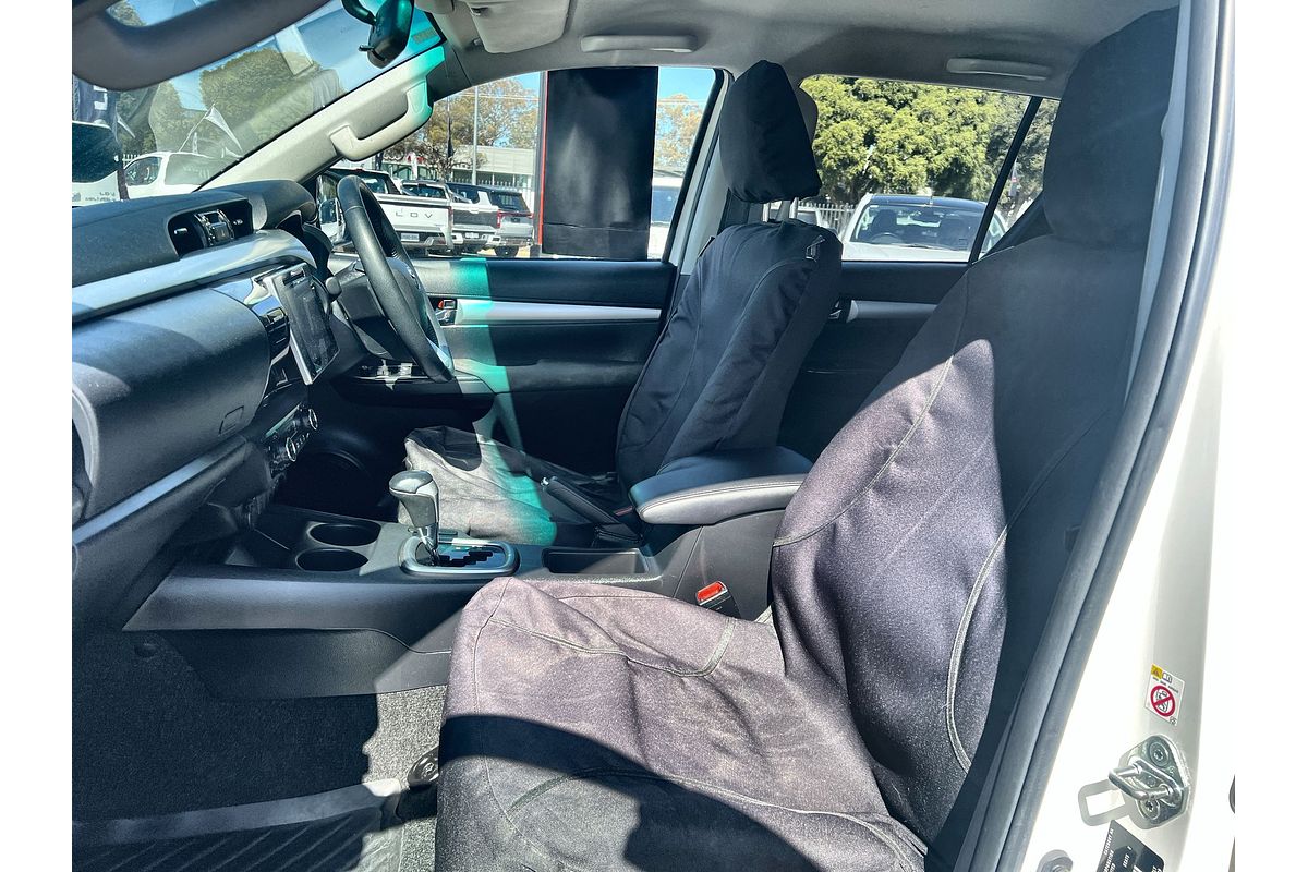 2017 Toyota Hilux SR5 GUN126R 4X4