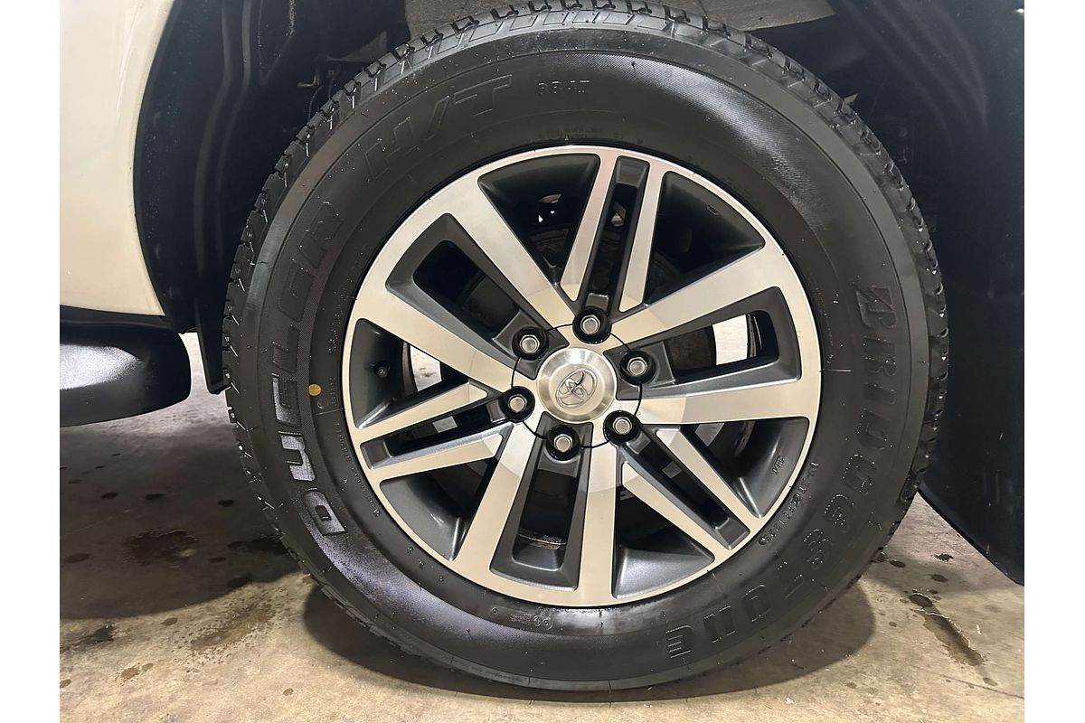 2019 Toyota Hilux SR5 GUN126R 4X4