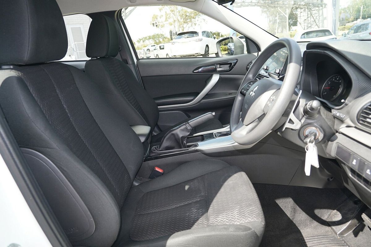 2023 Mitsubishi Eclipse Cross ES YB