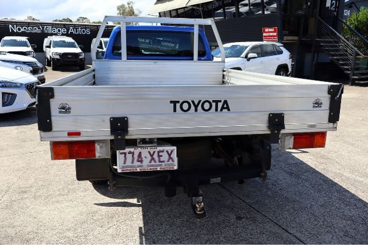 2017 Toyota Hilux Workmate TGN121R Rear Wheel Drive