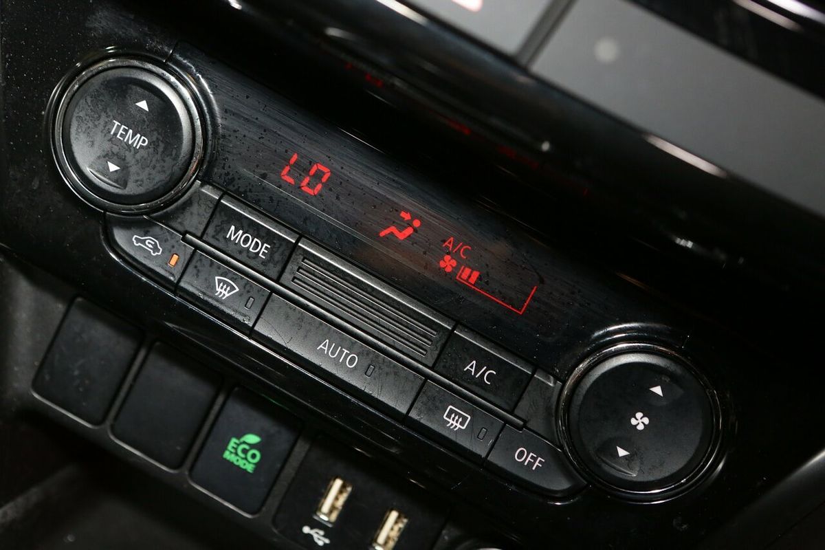 2023 Mitsubishi Eclipse Cross Black Edition YB