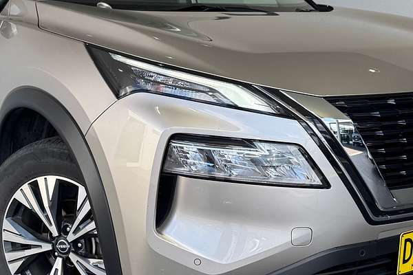 2023 Nissan X-TRAIL ST-L T33