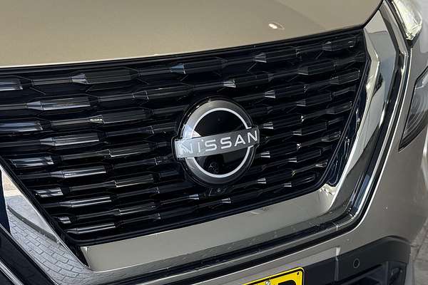 2023 Nissan X-TRAIL ST-L T33