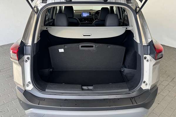 2023 Nissan X-TRAIL ST-L T33