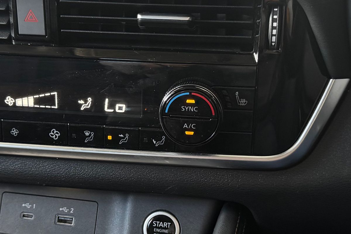 2023 Nissan X-TRAIL ST-L T33