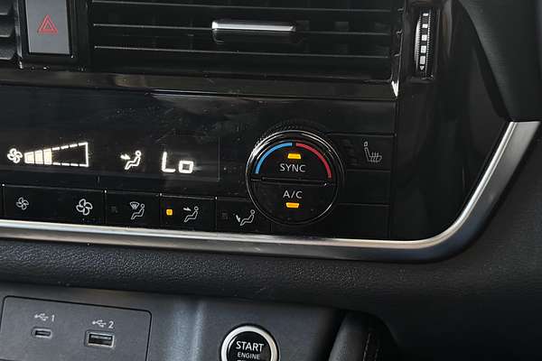 2023 Nissan X-TRAIL ST-L T33