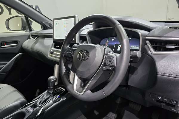 2025 Toyota Corolla Cross Atmos MXGH10R