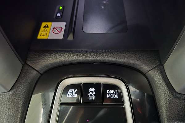 2025 Toyota Corolla Cross Atmos MXGH10R