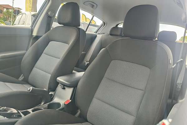 2017 Kia Cerato Sport+ YD