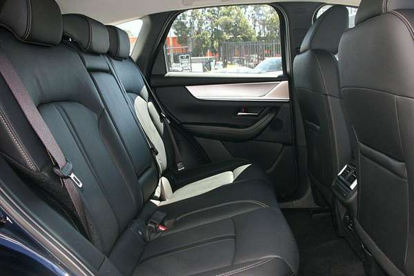 2025 Mazda CX-60 D50e GT KH Series