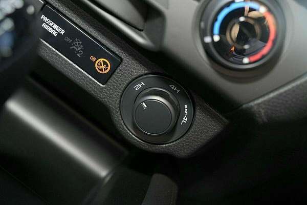 2025 Mazda BT-50 XT TF 4X4