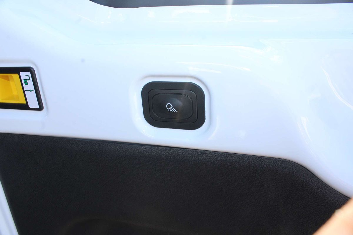 2025 Ford Transit 350L VO LWB Mid Roof