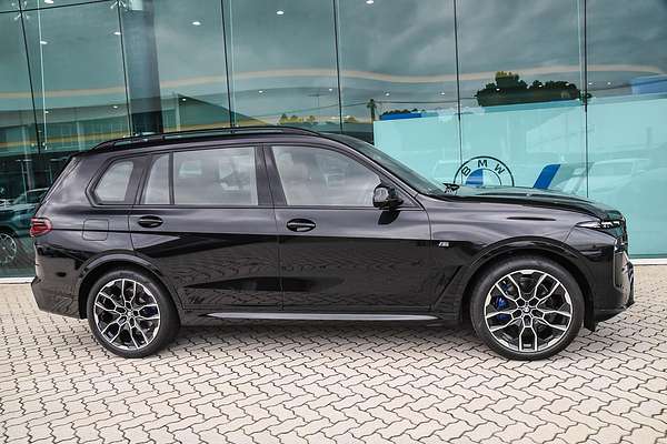 2025 BMW X7 xDrive40d M Sport G07 LCI
