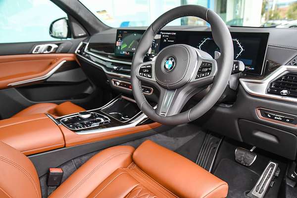 2025 BMW X7 xDrive40d M Sport G07 LCI