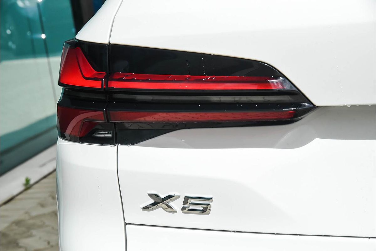 2025 BMW X5 xDrive30d M Sport G05 LCI