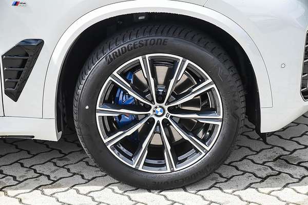 2025 BMW X5 xDrive30d M Sport G05 LCI