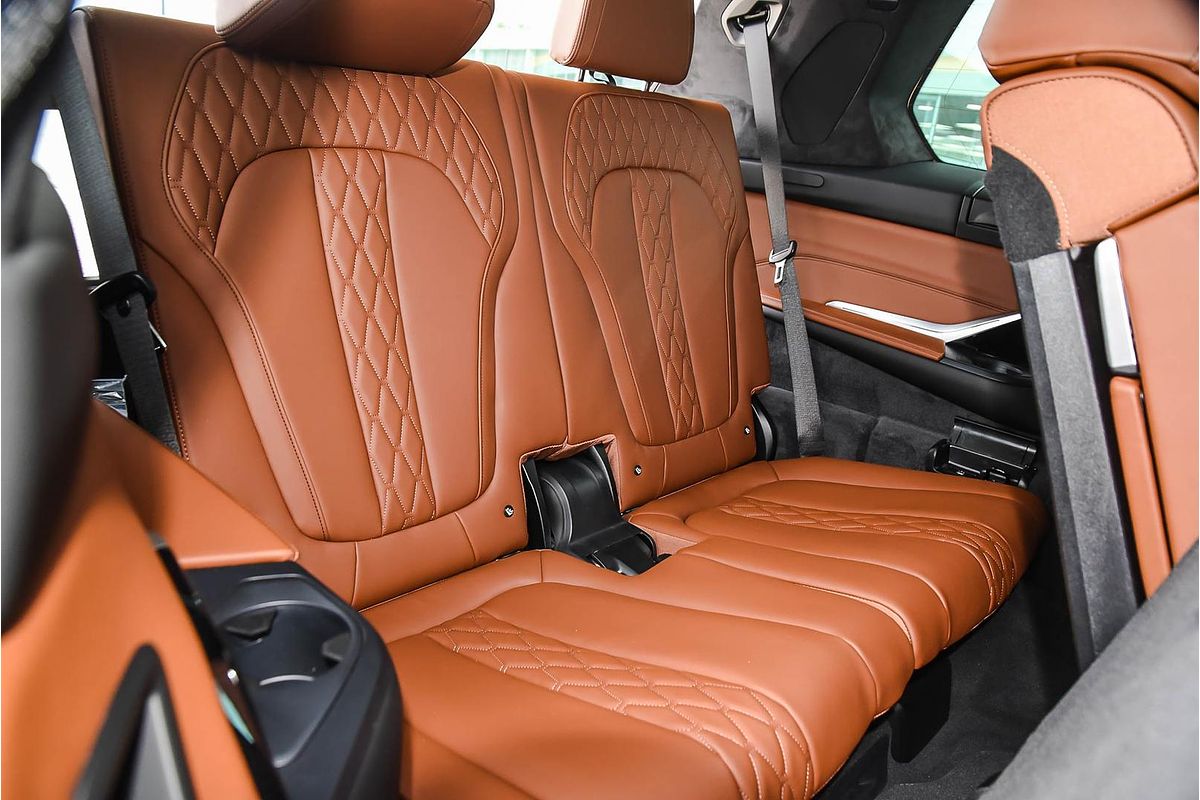 2025 BMW X7 xDrive40d M Sport G07 LCI