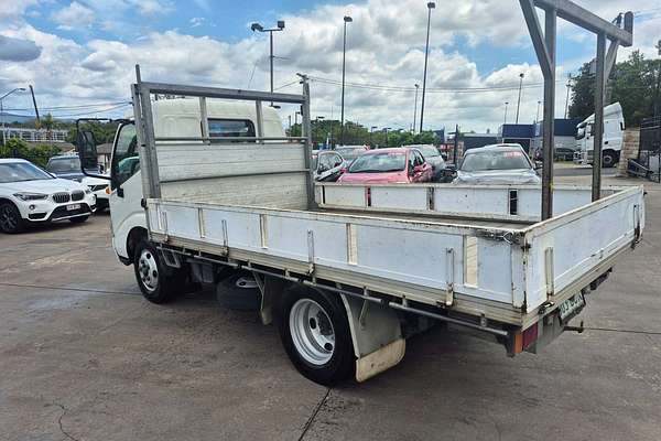2011 Toyota Dyna XZU300 4500